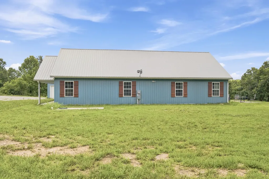 1210 Mountain Island Road Corinth KY 41010