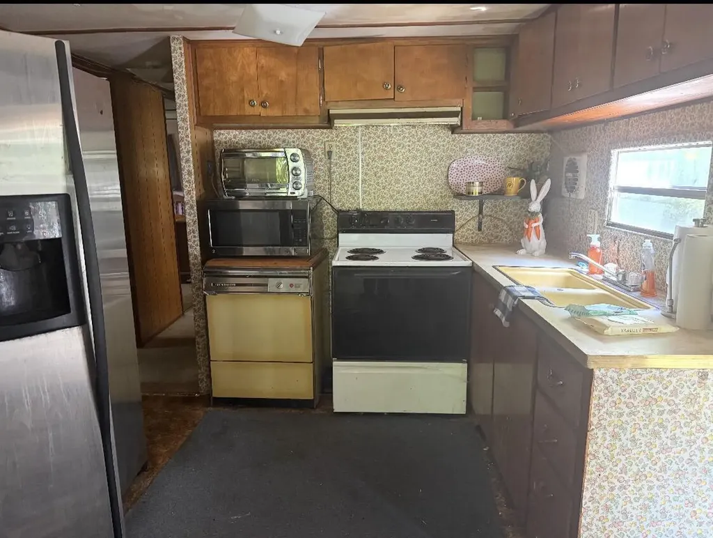 309 Charlie Neal Road Burnside KY 42519