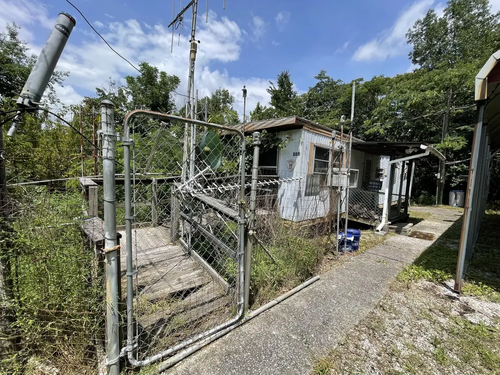 309 Charlie Neal Road Burnside KY 42519