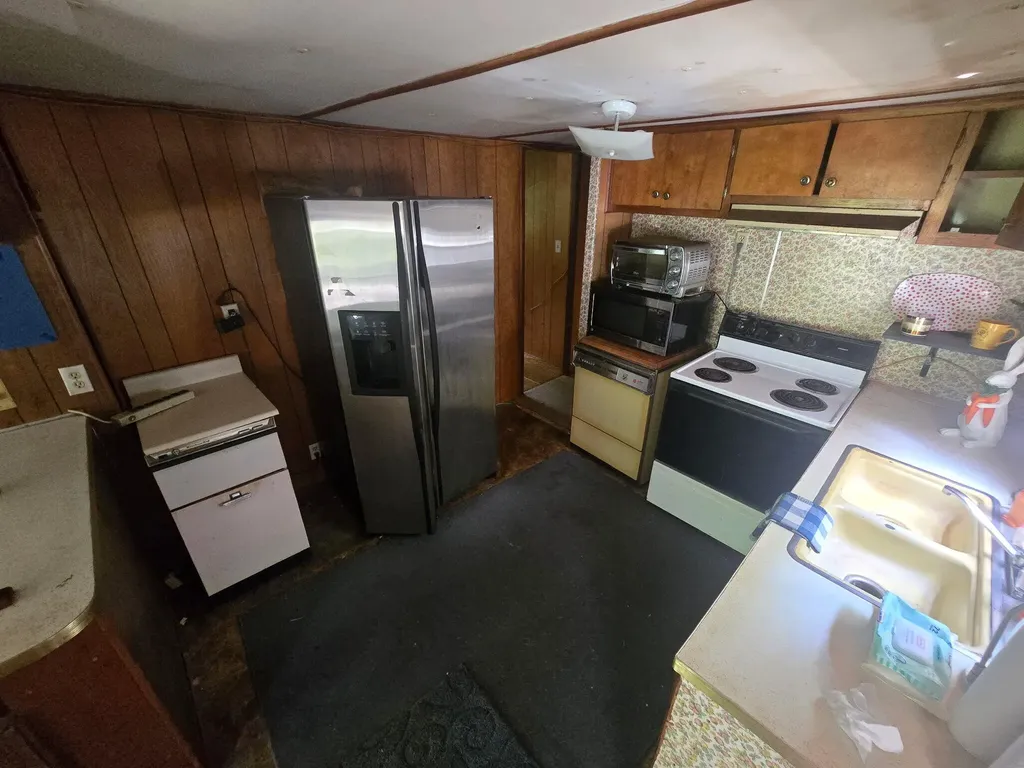 309 Charlie Neal Road Burnside KY 42519