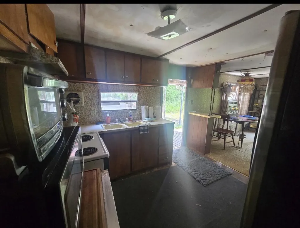309 Charlie Neal Road Burnside KY 42519