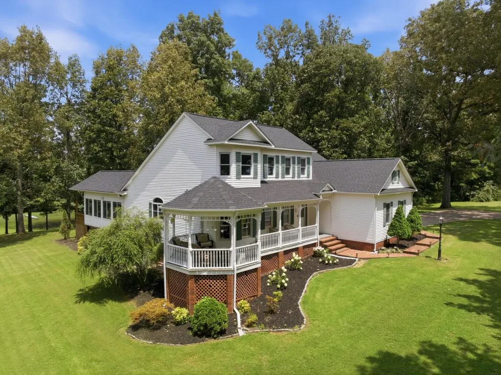 504 Hay Market Corner Road Mayfield KY 42066