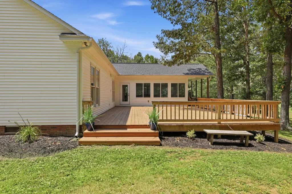504 Hay Market Corner Road Mayfield KY 42066