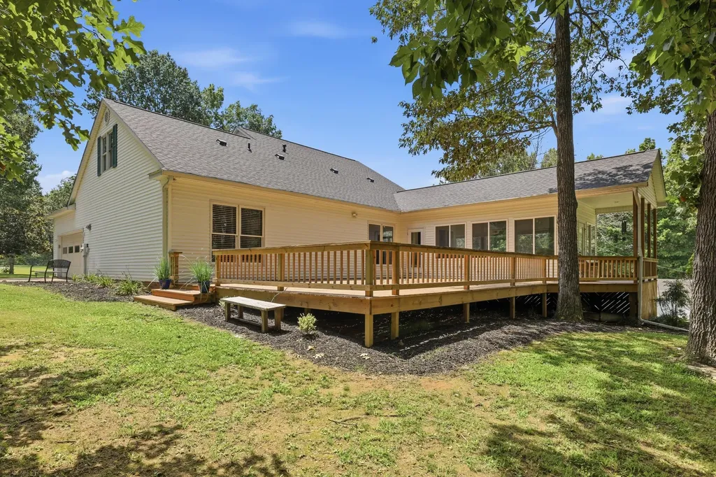 504 Hay Market Corner Road Mayfield KY 42066