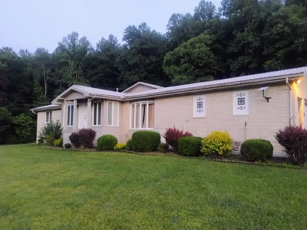 455 Mosley Branch Road Woodbine KY 40771