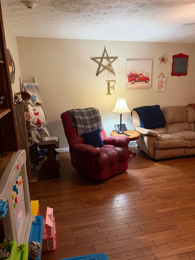 455 Mosley Branch Road Woodbine KY 40771
