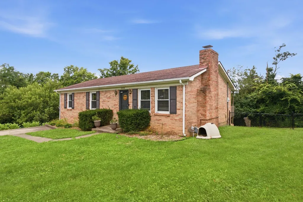 308 Martin Drive Richmond KY 40475