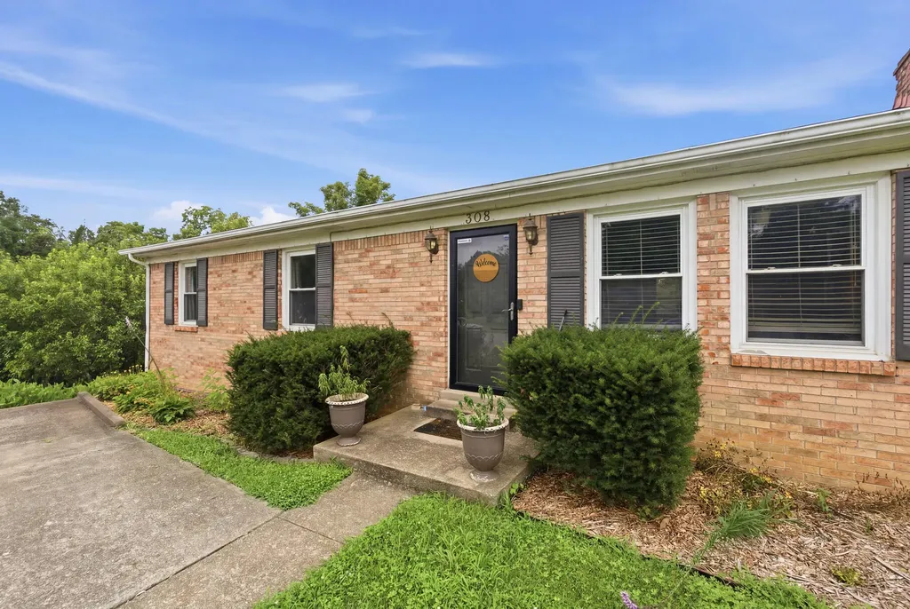 308 Martin Drive Richmond KY 40475