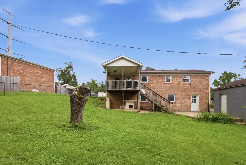 308 Martin Drive Richmond KY 40475