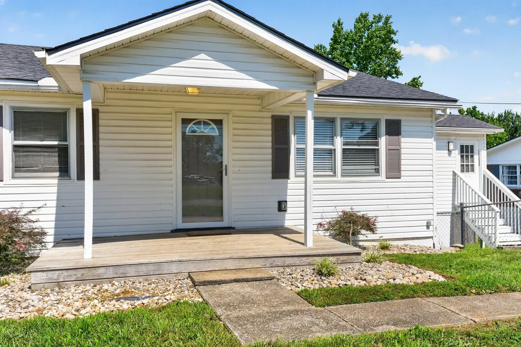 746 N 3rd Street Richmond KY 40475