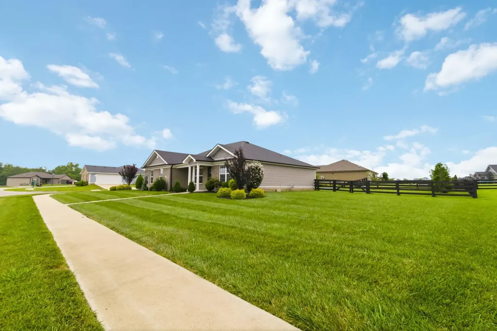 2022 Partridge Way Richmond KY 40475