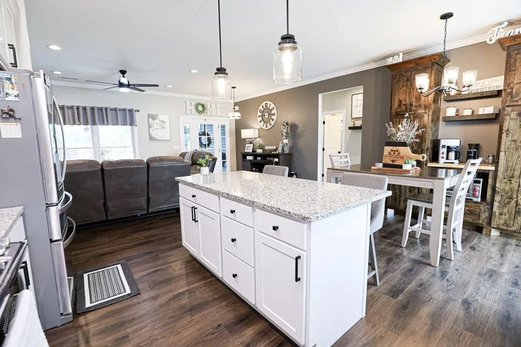 307 Parkway Drive Mayfield KY 42066