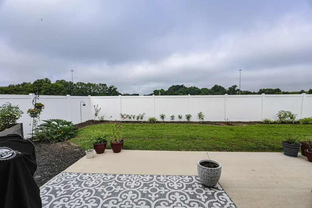 307 Parkway Drive Mayfield KY 42066