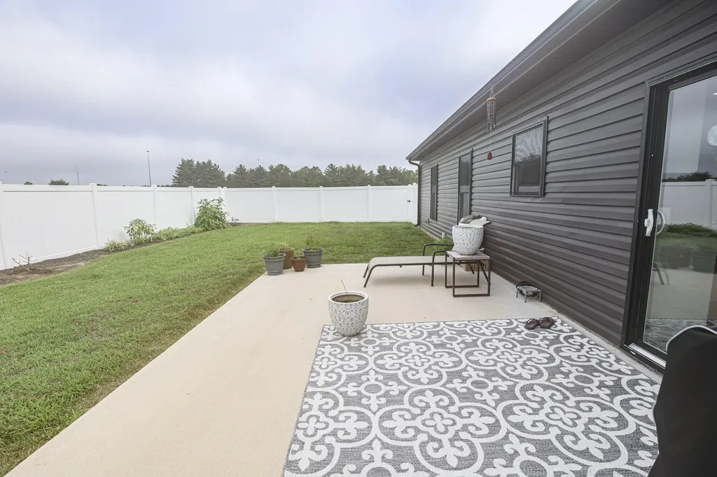 307 Parkway Drive Mayfield KY 42066