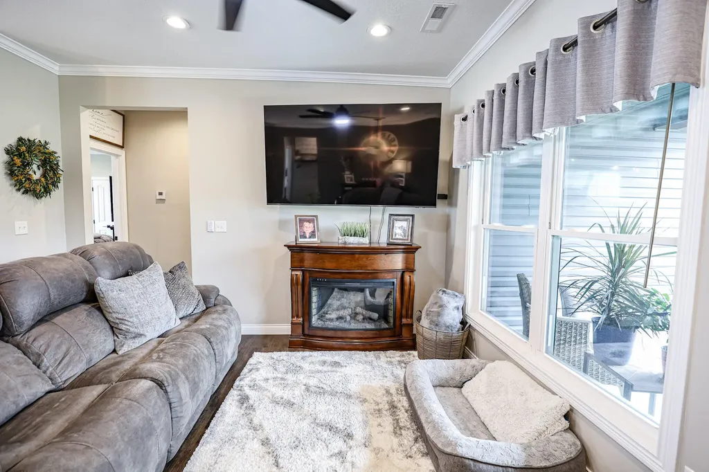 307 Parkway Drive Mayfield KY 42066