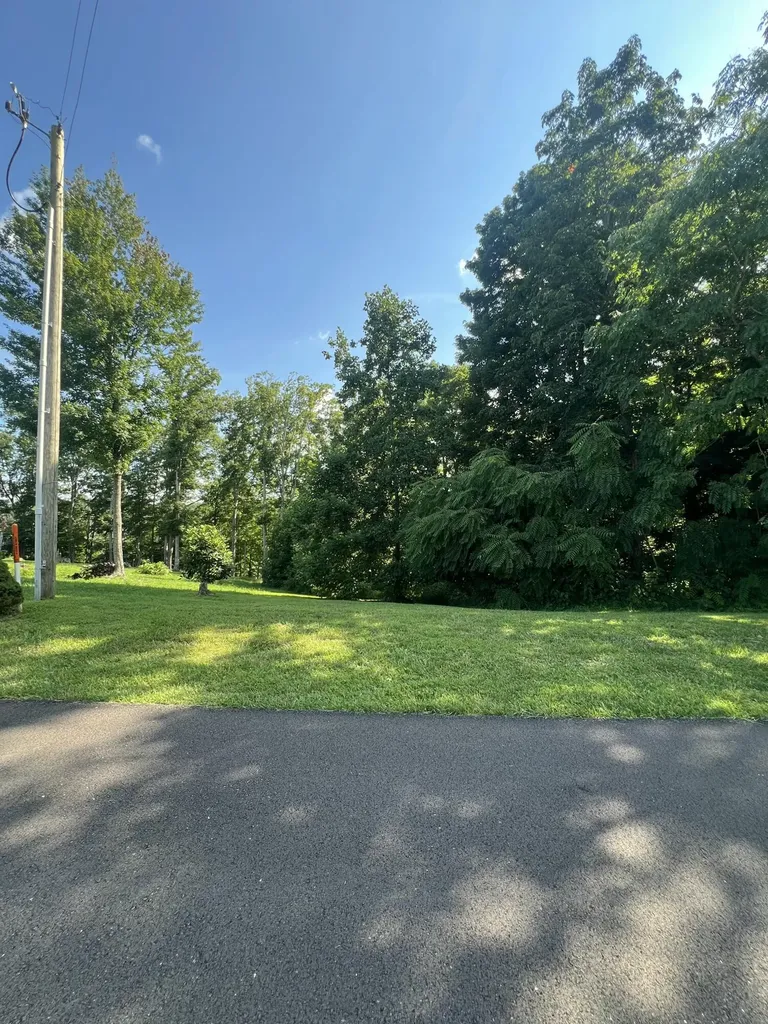 11 Cherry Loop Jamestown KY 42629