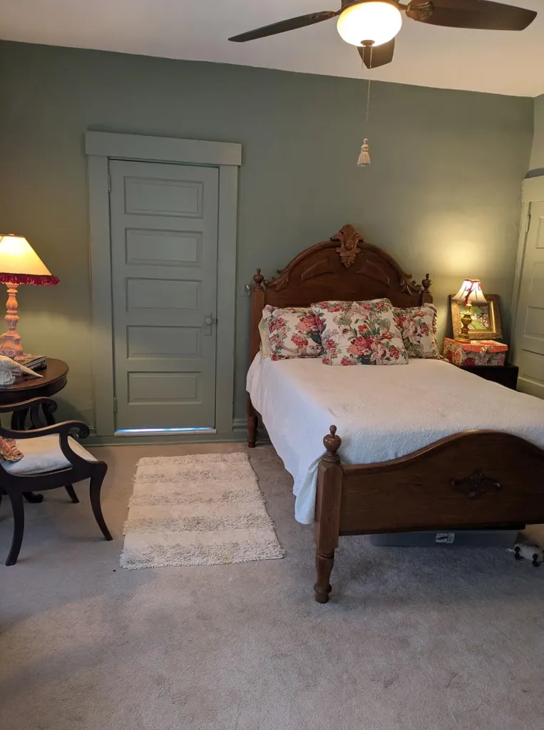 214 W Campbell Street Frankfort KY 40601