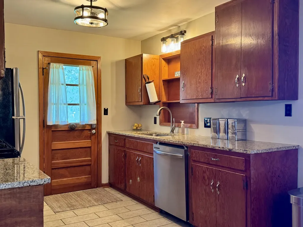 548 Waterway Trail New Concord KY 42076