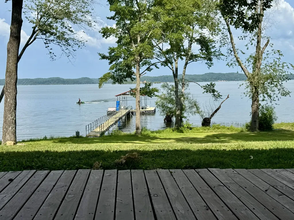 548 Waterway Trail New Concord KY 42076