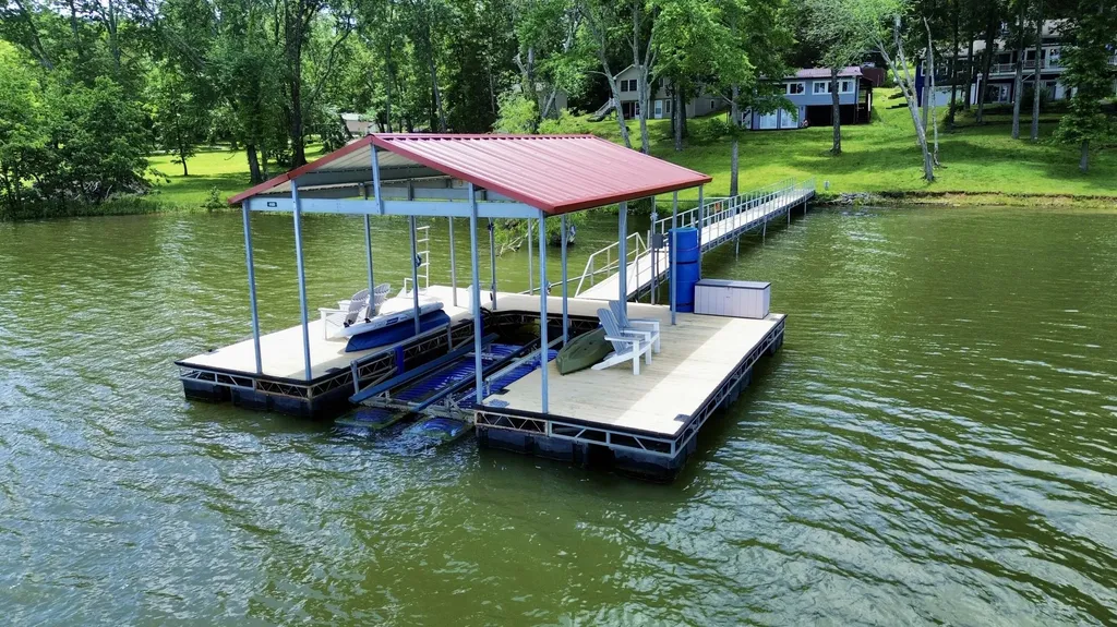 548 Waterway Trail New Concord KY 42076
