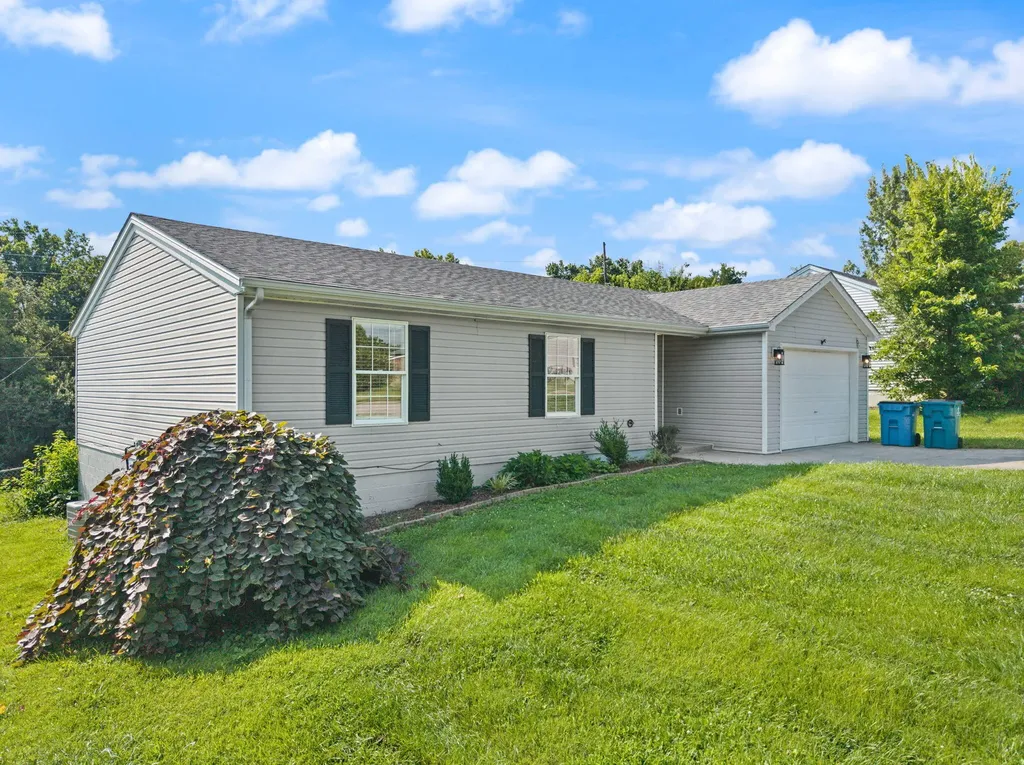 208 Hartland Drive Danville KY 40422