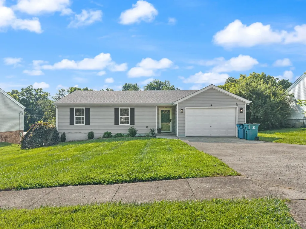 208 Hartland Drive Danville KY 40422