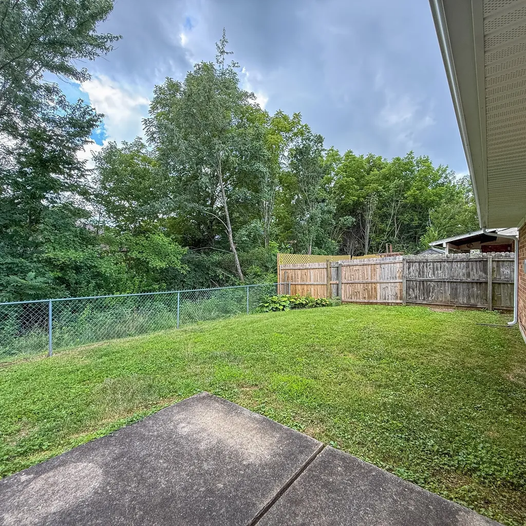 1566 Samara Glen Way Lexington KY 40515