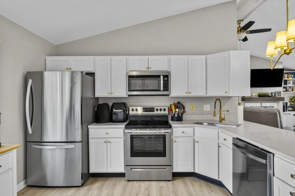 1008 Blackoak Drive Frankfort KY 40601