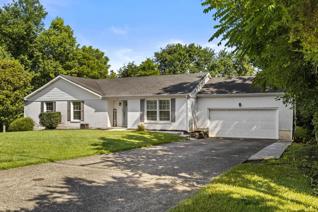 1008 Blackoak Drive Frankfort KY 40601