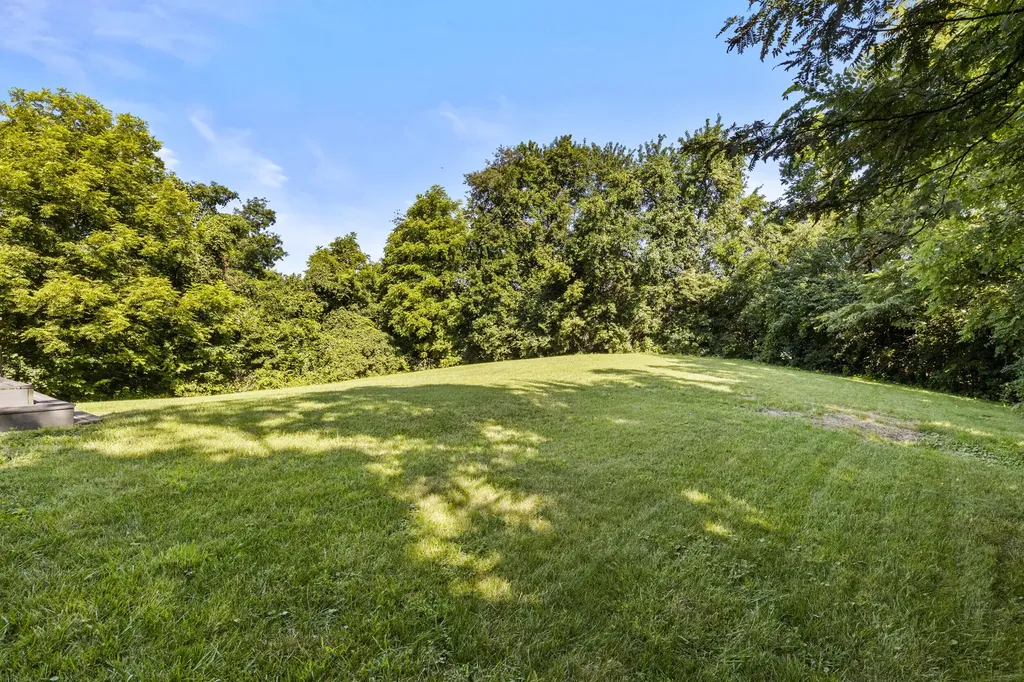 1008 Blackoak Drive Frankfort KY 40601