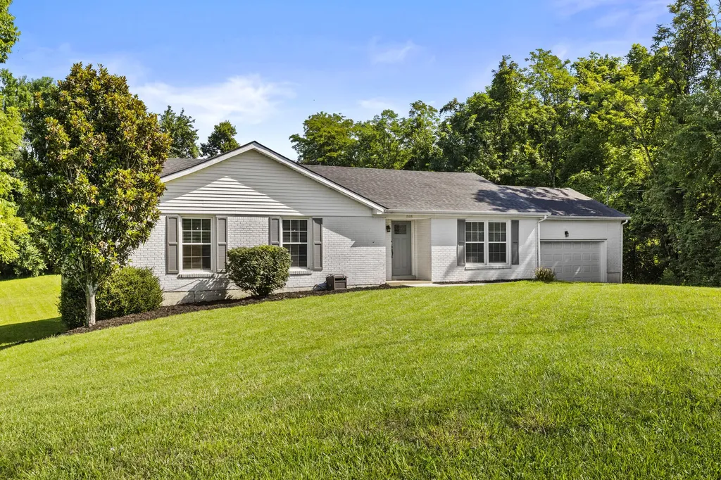 1008 Blackoak Drive Frankfort KY 40601