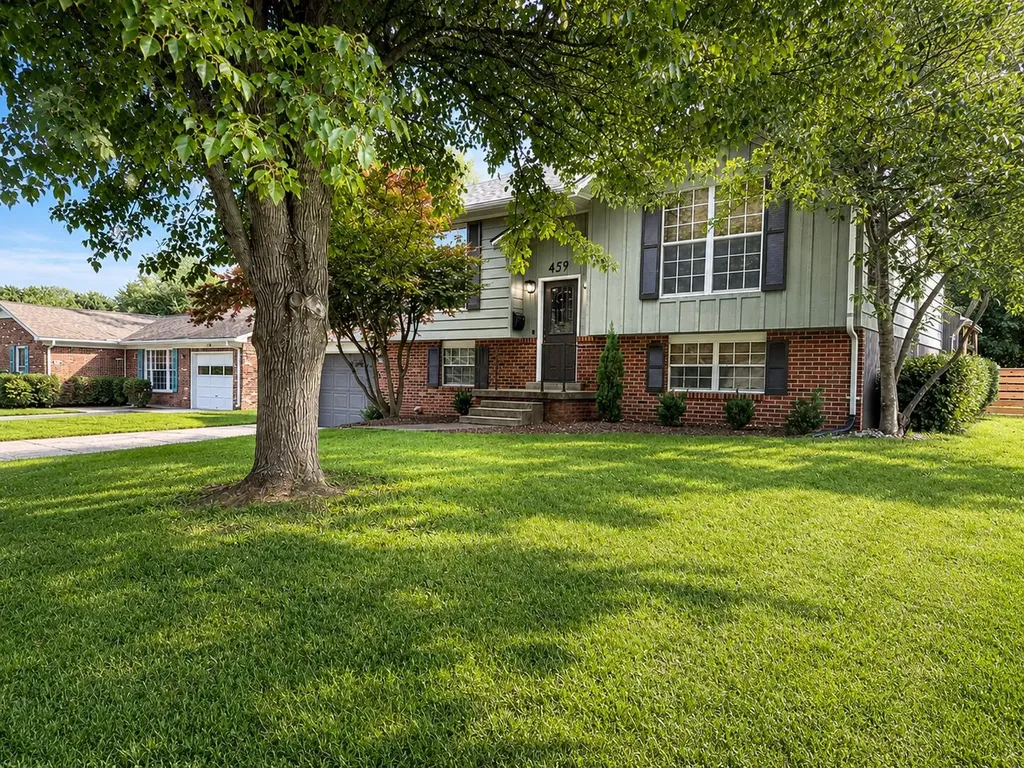 459 Alfa Drive Frankfort KY 40601