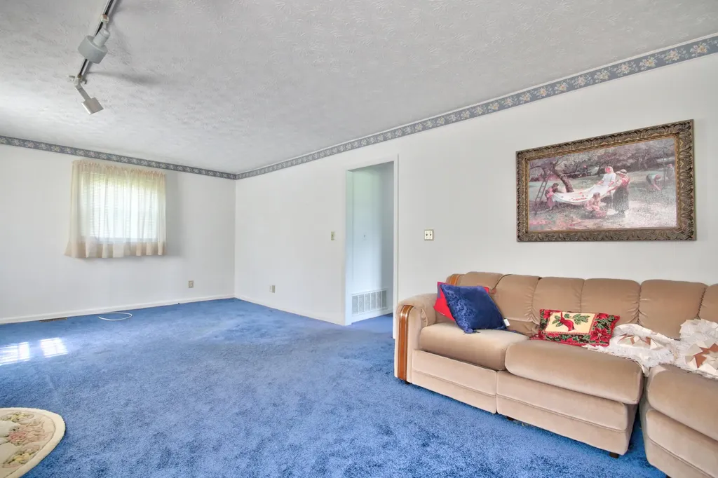 275 Middleground Way London KY 40744