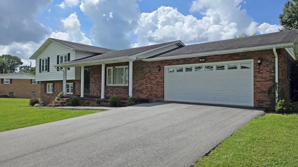 275 Middleground Way London KY 40744