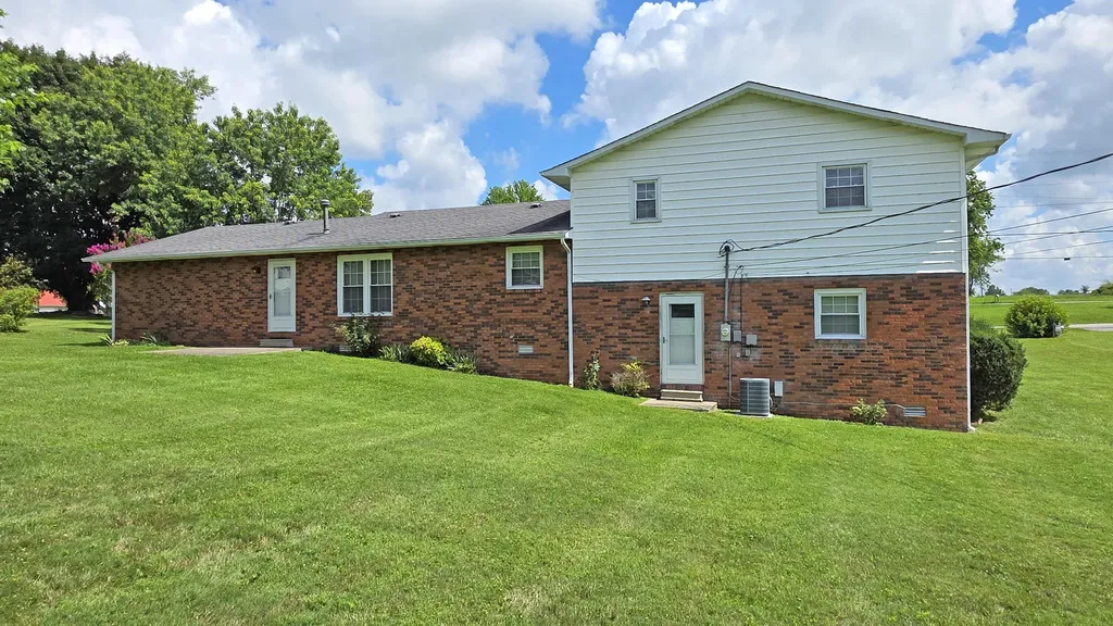 275 Middleground Way London KY 40744