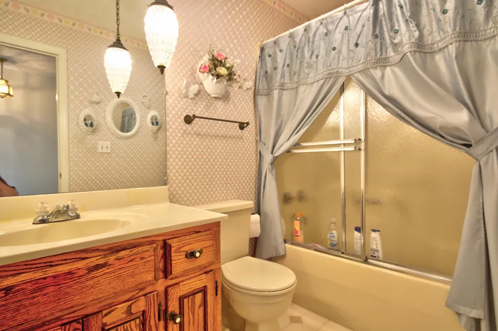 275 Middleground Way London KY 40744