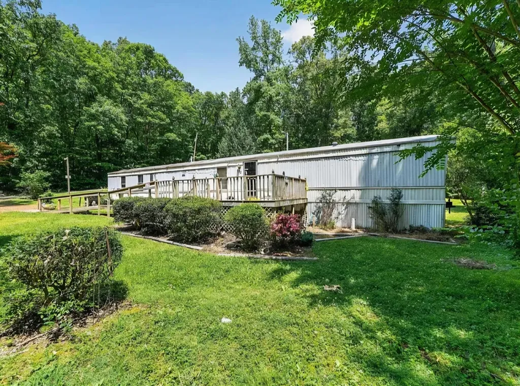293 Thomas Drive Murray KY 42071