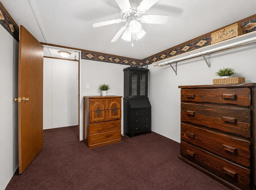 293 Thomas Drive Murray KY 42071