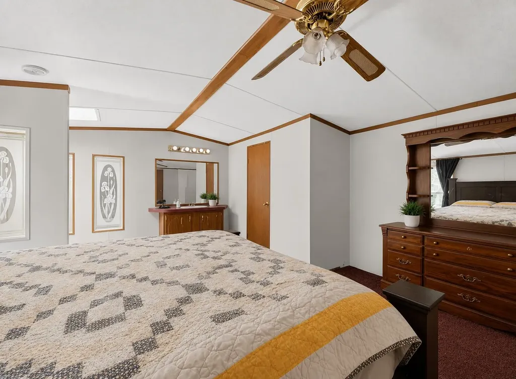 293 Thomas Drive Murray KY 42071