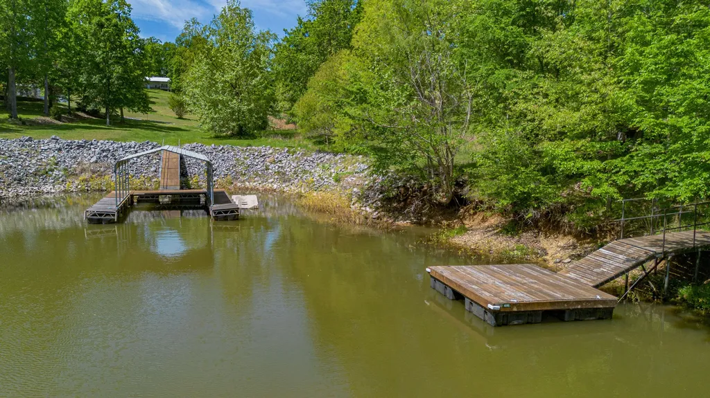 88 Eleanor Drive Gilbertsville KY 42044