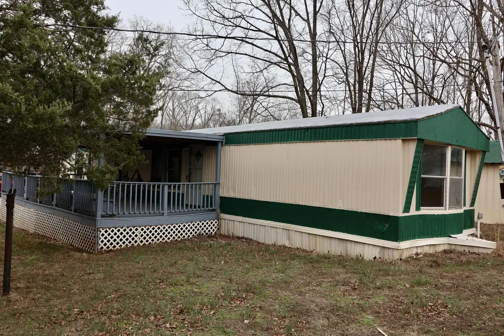 55 Seminole Drive Cadiz KY 42211