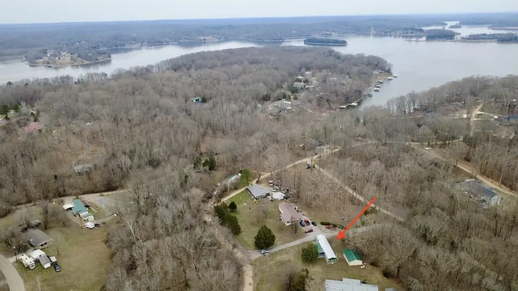 55 Seminole Drive Cadiz KY 42211