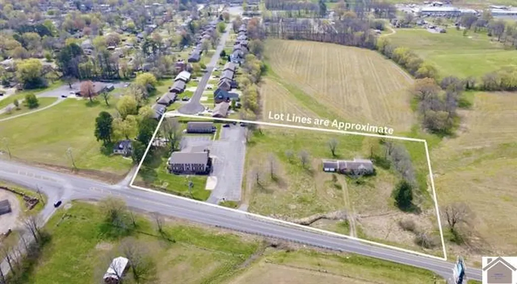 1105 State Route 121 N Murray KY 42071