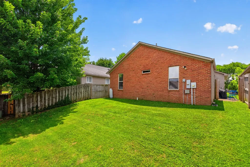 2665 Crystal Falls Road Lexington KY 40509