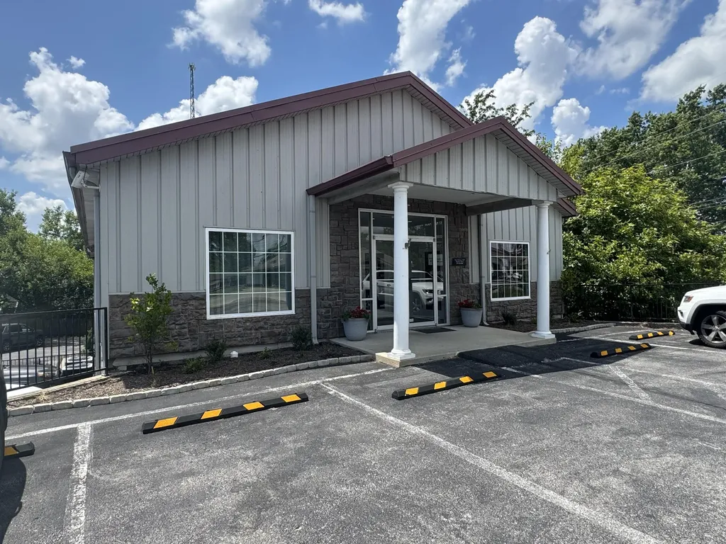 1212 W Main Street Richmond KY 40475