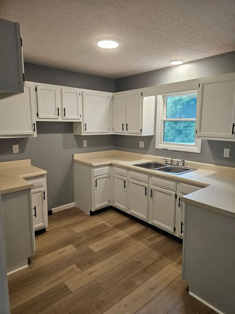253 Sparks Road Columbia KY 42728