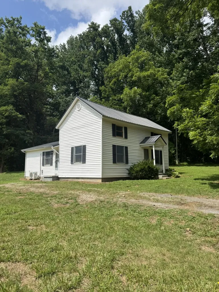 253 Sparks Road Columbia KY 42728