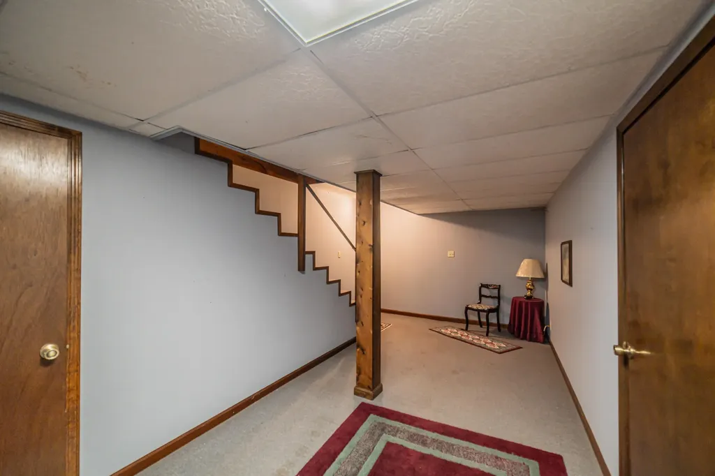 2331 Us-60 Marion KY 42064