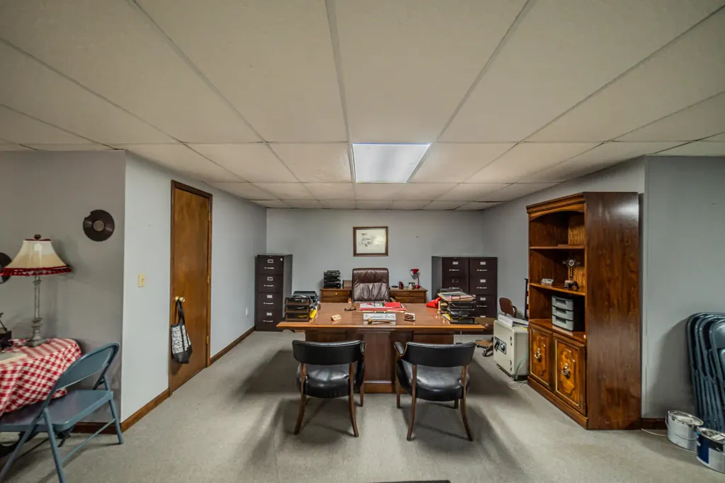 2331 Us-60 Marion KY 42064