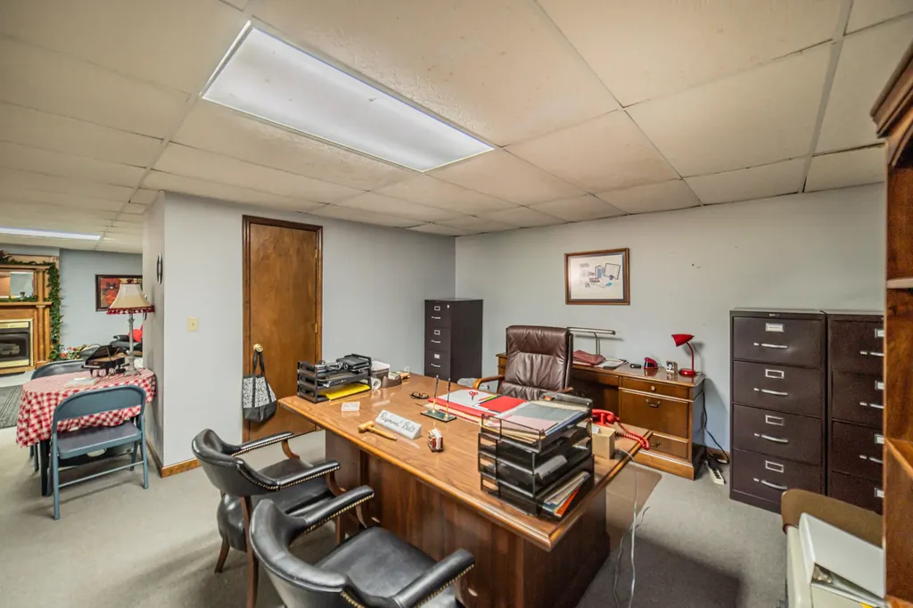 2331 Us-60 Marion KY 42064